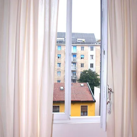 Step Into Milan, Tortona District